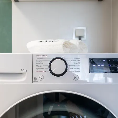 Tiny & Kleine Kilinskiego 17b - 2xtv, Playstation, Pralko-suszarka アパート *