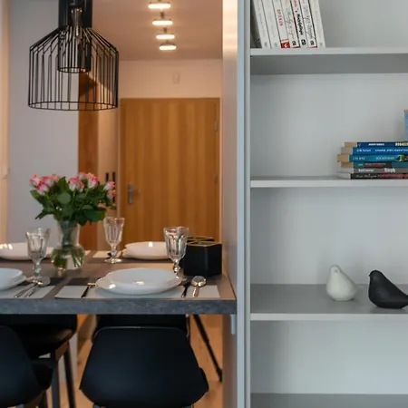 アパート Tiny & Kleine Kilinskiego 17b - 2xtv, Playstation, Pralko-suszarka シクラルスカ・ポレンバ