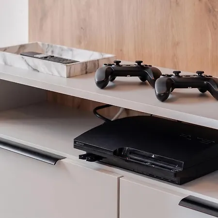 Daire Tiny & Kleine Kilinskiego 17b - 2xtv, Playstation, Pralko-suszarka *