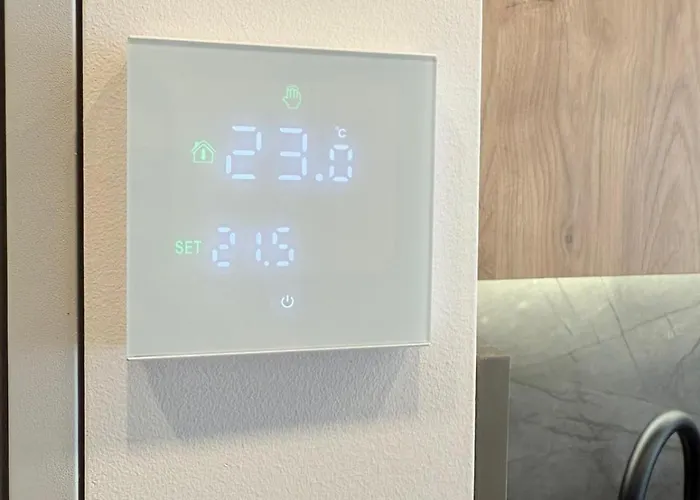 Tiny & Kleine Kilinskiego 17b - 2xtv, Playstation, Pralko-suszarka